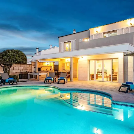 Villa Gris By